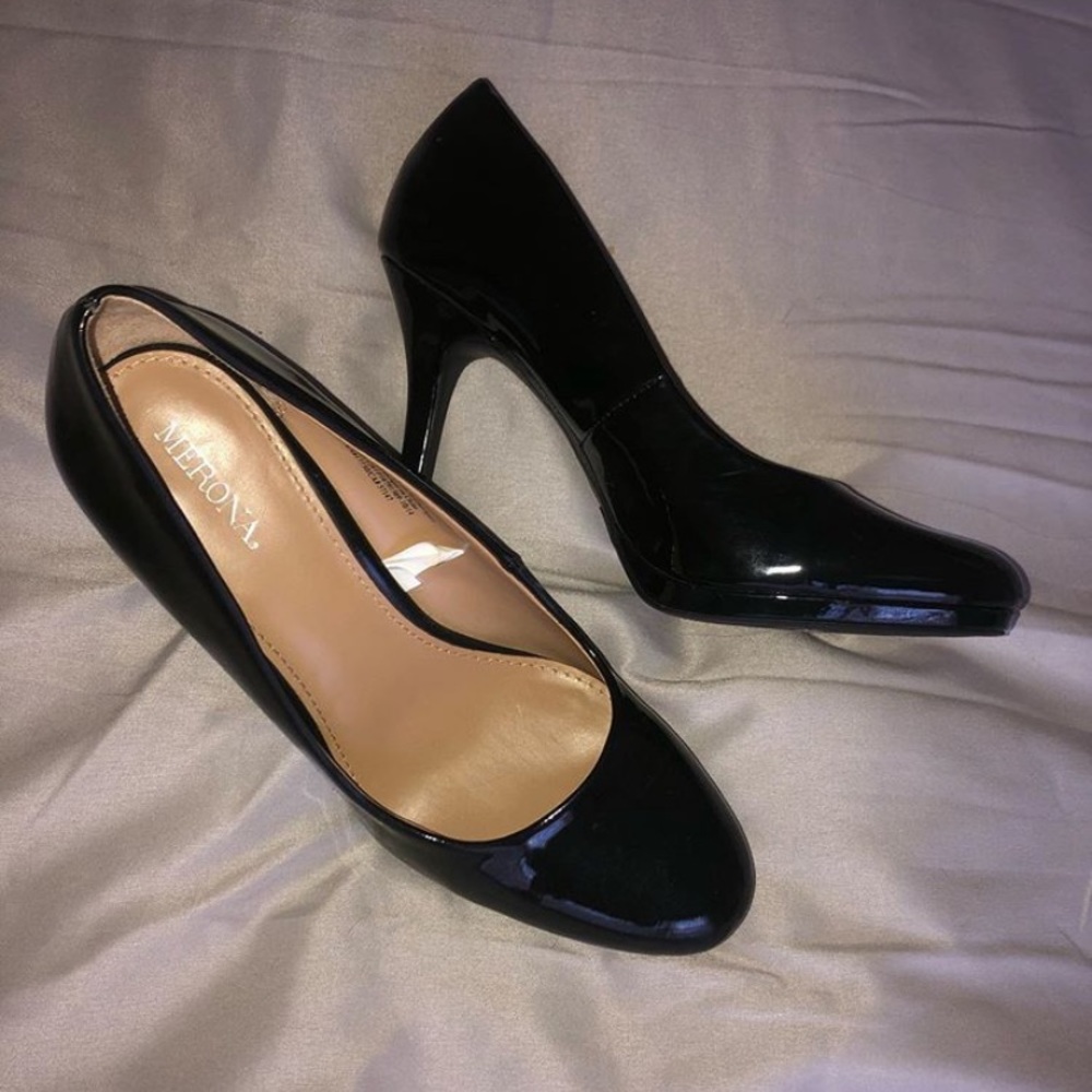 SOLD🌟 black Merona heels